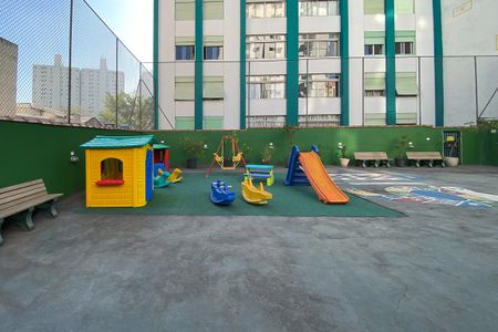 Apartamento à venda com 74m², 2 quartos e 1 vagaÁrea comum