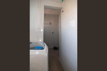 Apartamento à venda com 74m², 2 quartos e 1 vagaÁrea de Serviço