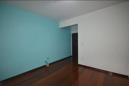 Apartamento para alugar com 83m², 3 quartos e 1 vagaSala