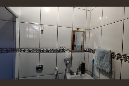 Casa à venda com 110m², 5 quartos e 3 vagasBanheiro - casa 2