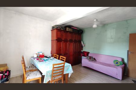 Casa à venda com 110m², 5 quartos e 3 vagasSala 1 - casa 2