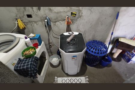 Casa à venda com 110m², 5 quartos e 3 vagasÁrea de Serviço - casa 2