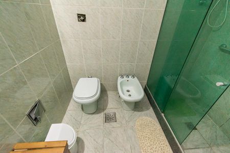 Casa à venda com 180m², 5 quartos e 2 vagasBanheiro - 1º andar 