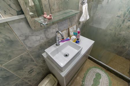 Casa à venda com 180m², 5 quartos e 2 vagasBanheiro - 2º andar 