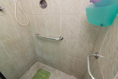 Casa à venda com 180m², 5 quartos e 2 vagasBanheiro - 1º andar 