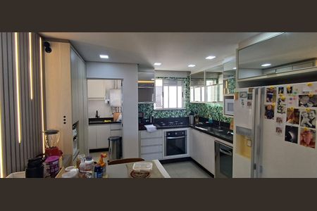 Apartamento para alugar com 135m², 3 quartos e 2 vagasCozinha