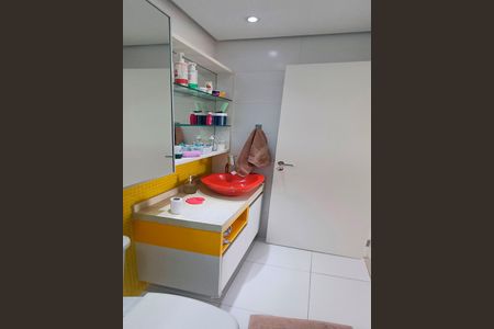 Apartamento para alugar com 135m², 3 quartos e 2 vagasBanheiro