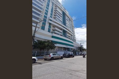 Apartamento para alugar com 135m², 3 quartos e 2 vagasFachado do condomínio