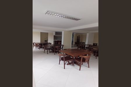 Apartamento para alugar com 135m², 3 quartos e 2 vagasÁrea comum - Salão de festas