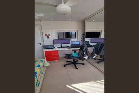 Apartamento para alugar com 135m², 3 quartos e 2 vagasQuarto 2