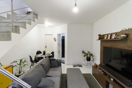 Casa de condomínio à venda com 85m², 2 quartos e 1 vaga Casa de condomínio à venda com 85m², 2 quartos e 1 vagaSala