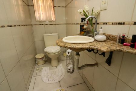 Casa à venda com 308m², 3 quartos e 4 vagas Casa à venda com 308m², 3 quartos e 4 vagasLavabo