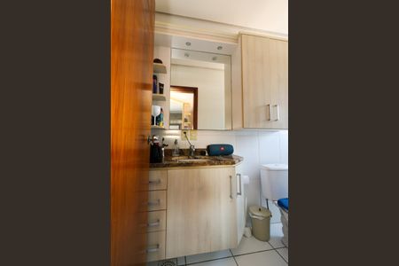 Casa à venda com 308m², 3 quartos e 4 vagas Casa à venda com 308m², 3 quartos e 4 vagasBanheiro da Suíte 2