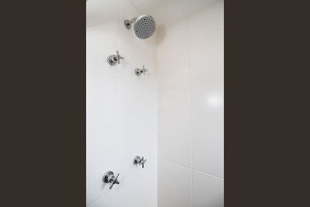 Studio para alugar com 25m², 1 quarto e sem vaga Studio para alugar com 25m², 1 quarto e sem vagaBanheiro