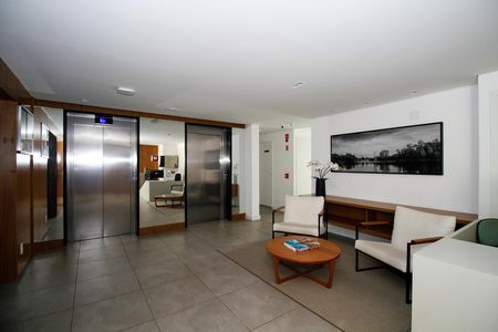 Studio para alugar com 25m², 1 quarto e sem vaga Studio para alugar com 25m², 1 quarto e sem vagaHall Social