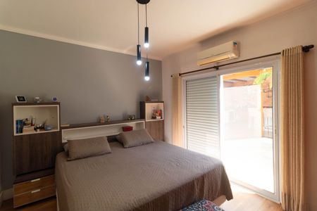 Casa à venda com 179m², 3 quartos e 4 vagasSuíte