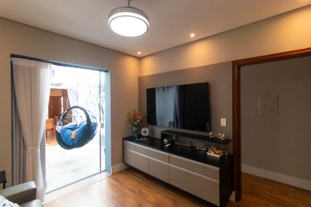 Casa à venda com 179m², 3 quartos e 4 vagasQuarto 01