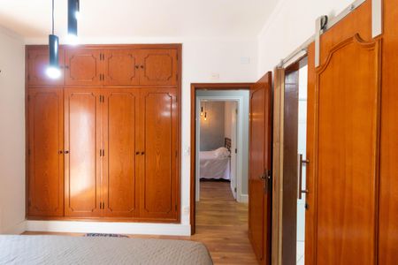 Casa à venda com 179m², 3 quartos e 4 vagasSuíte