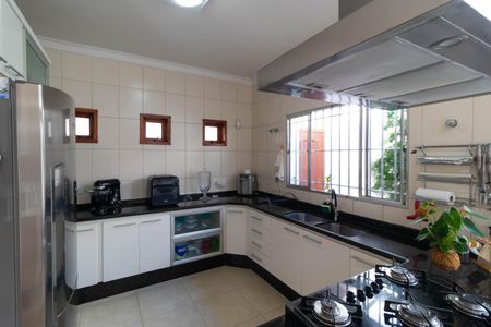 Casa à venda com 179m², 3 quartos e 4 vagasCozinha