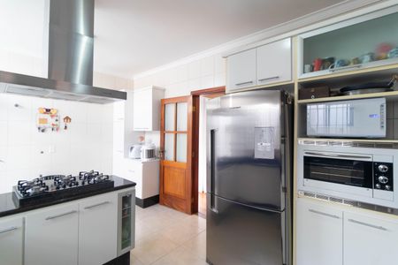 Casa à venda com 179m², 3 quartos e 4 vagasCozinha