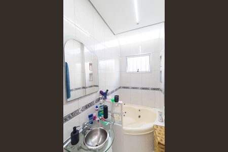 Casa à venda com 179m², 3 quartos e 4 vagasBanheiro da Suíte