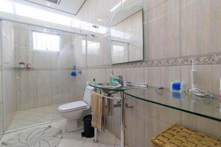 Casa à venda com 179m², 3 quartos e 4 vagasBanheiro 01