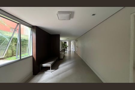 Apartamento para alugar com 46m², 1 quarto e 1 vagaHall de entrada