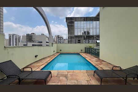 Apartamento para alugar com 46m², 1 quarto e 1 vagaPiscina