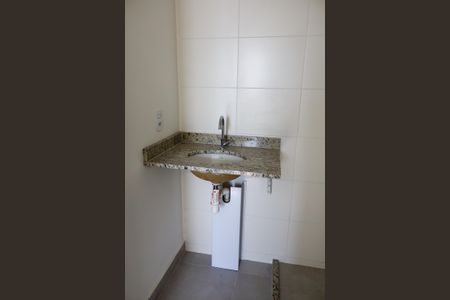 Apartamento à venda com 66m², 3 quartos e 2 vagasBanheiro Social