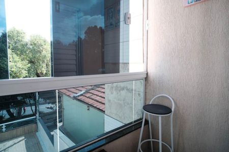 Casa à venda com 156m², 2 quartos e 2 vagasSacada Suíte 2