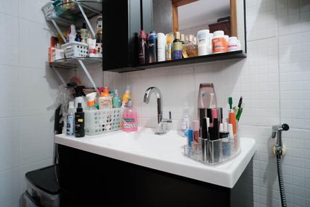 Casa à venda com 156m², 2 quartos e 2 vagasBanheiro Suíte