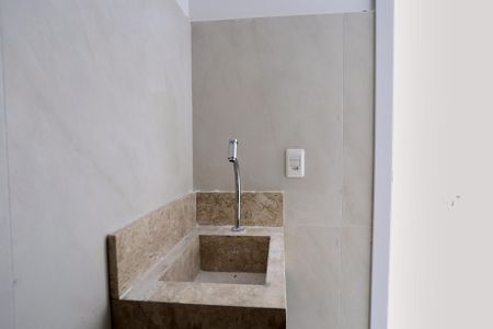 Apartamento à venda com 130m², 2 quartos e 2 vagasLavabo