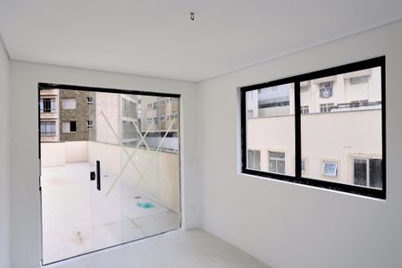 Apartamento à venda com 130m², 2 quartos e 2 vagasSala 2