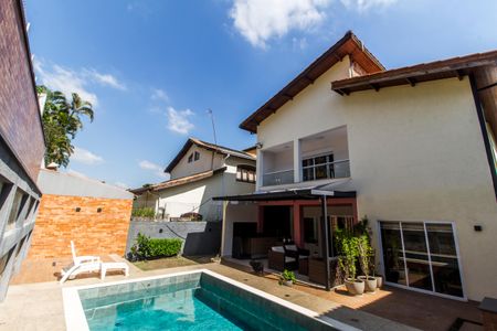 Casa de condomínio à venda com 360m², 4 quartos e 4 vagasPiscina