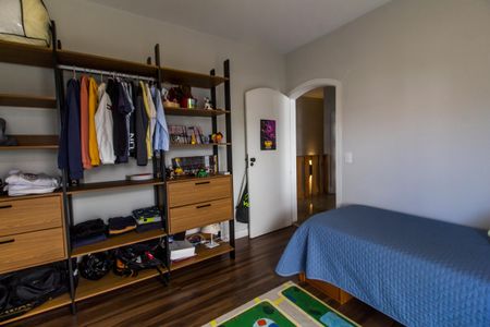 Casa de condomínio à venda com 360m², 4 quartos e 4 vagasSuíte 2