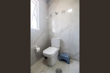 Casa de condomínio à venda com 360m², 4 quartos e 4 vagasBanheiro da Suíte 2