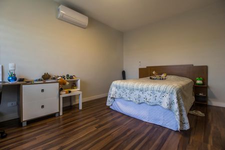 Casa de condomínio à venda com 360m², 4 quartos e 4 vagasSuíte 3