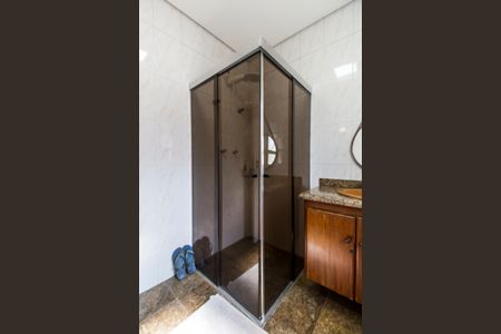 Casa de condomínio à venda com 360m², 4 quartos e 4 vagasBanheiro da Suíte 4