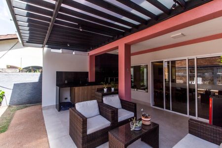 Casa de condomínio à venda com 360m², 4 quartos e 4 vagasVaranda gourmet