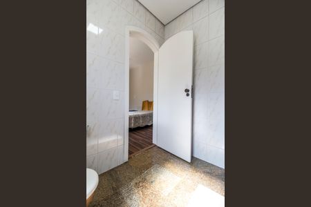 Casa de condomínio à venda com 360m², 4 quartos e 4 vagasBanheiro da Suíte 4