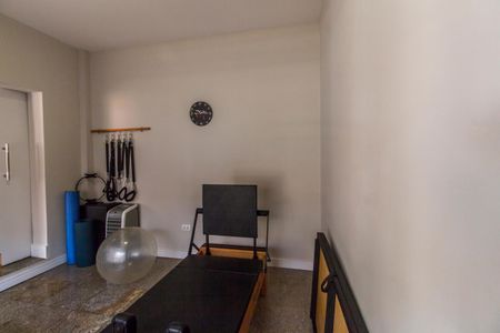 Casa de condomínio à venda com 360m², 4 quartos e 4 vagasAcademia