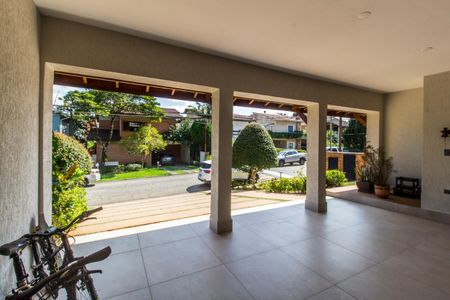 Casa de condomínio à venda com 360m², 4 quartos e 4 vagasGaragem