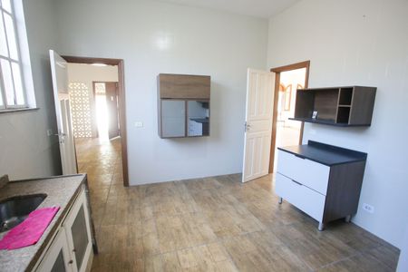 Casa à venda com 350m², 5 quartos e 6 vagasCozinha