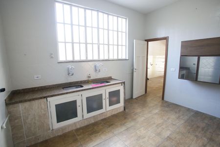 Casa à venda com 350m², 5 quartos e 6 vagasCozinha