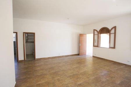 Casa à venda com 350m², 5 quartos e 6 vagasSala