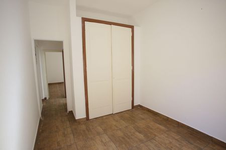 Casa à venda com 350m², 5 quartos e 6 vagasQuarto 2