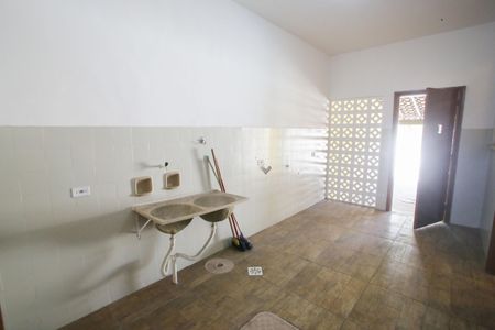 Casa à venda com 350m², 5 quartos e 6 vagasÁrea de Serviço