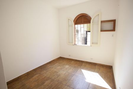 Casa à venda com 350m², 5 quartos e 6 vagasQuarto 2