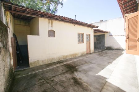 Casa à venda com 350m², 5 quartos e 6 vagasÁrea comum