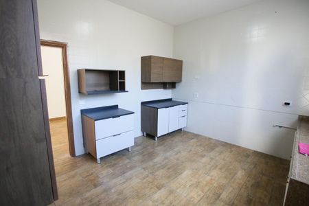 Casa à venda com 350m², 5 quartos e 6 vagasCozinha